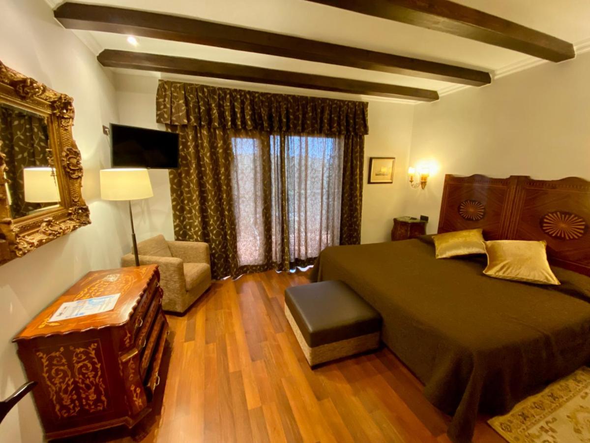 Cama o camas de una habitación en Rigat Park & Spa Hotel - Adults Recommended