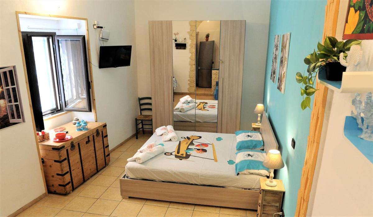 Ortigia Castel Maniace - Housity