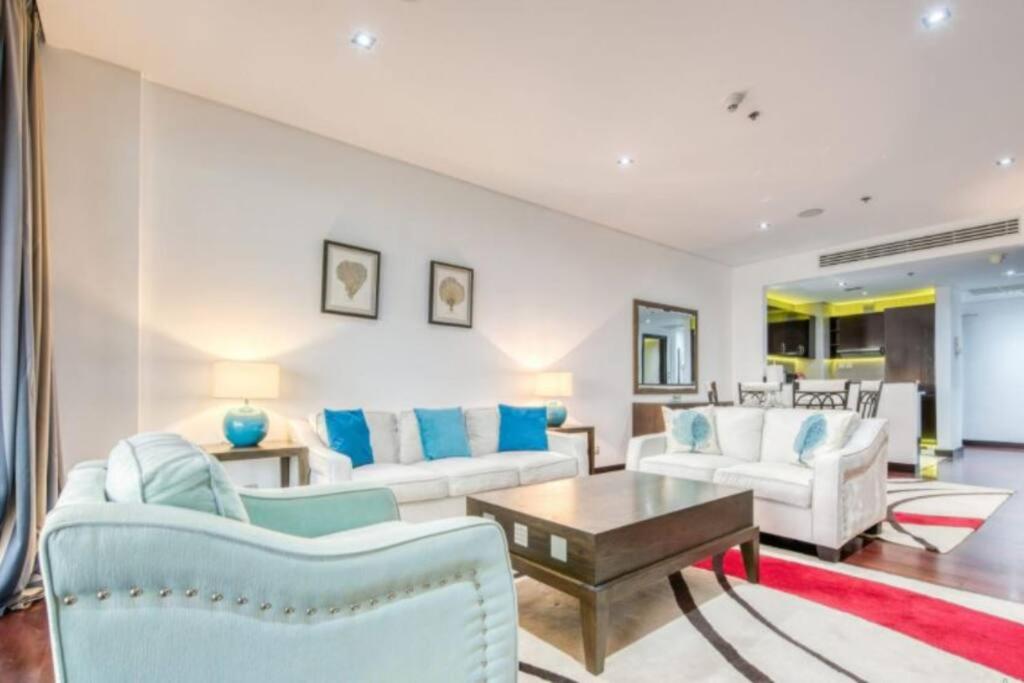 Suitetrails - Outlook Holiday Home - 1-Bedroom Apartment in Royal Amwaj South