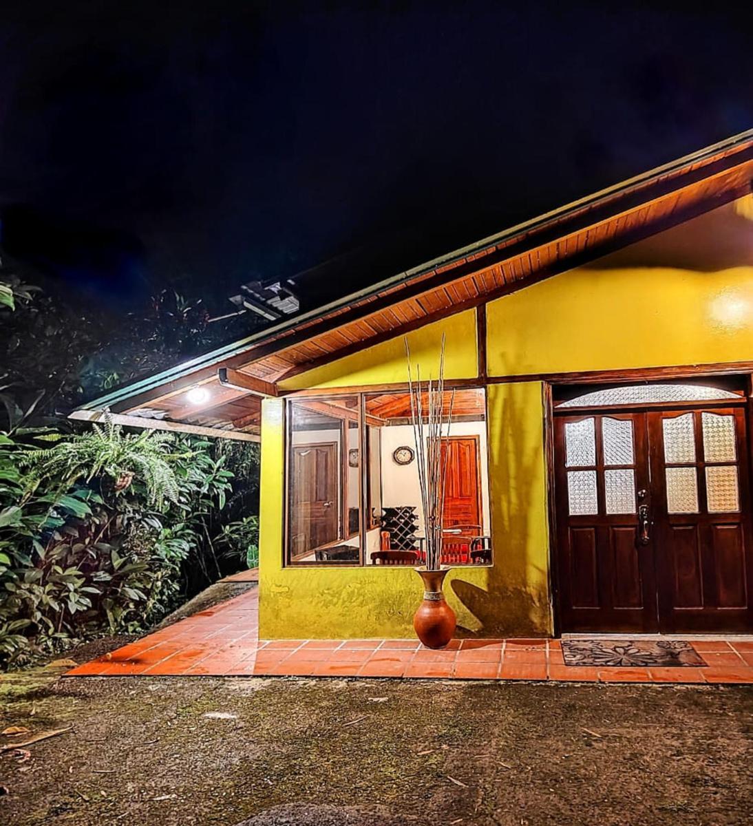 Suitetrails - Chakrana Natural Chalet Riverside