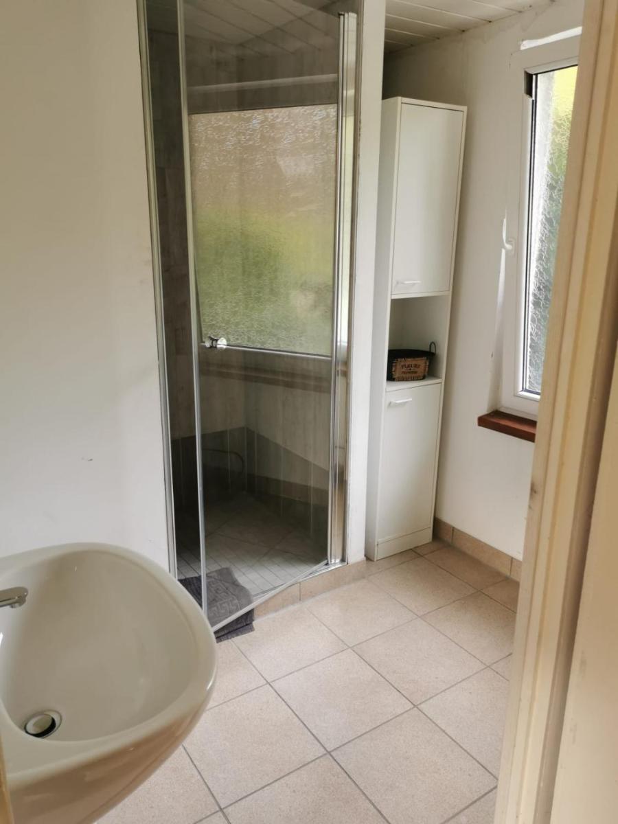 Urlaub mit dem Hund mitten im Wald - Housity