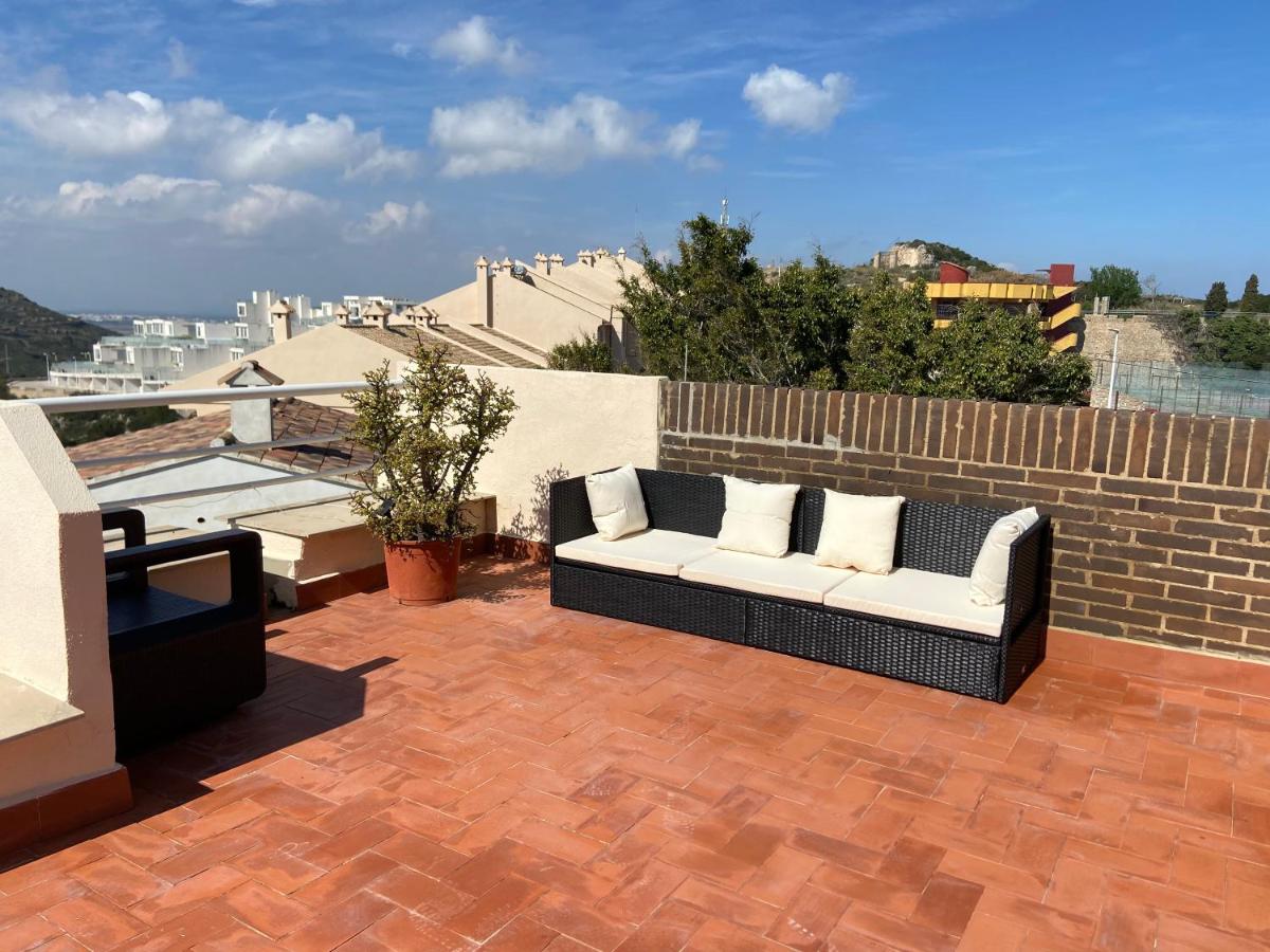 Apartamento con VISTAS a la bahia y entrada privada - Housity