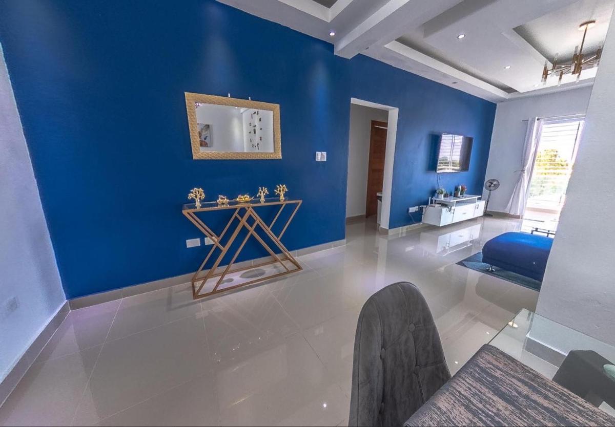 Gaurysplace. Exclusive Apt w/ Private terrace, jacuzzi, BBQ, wifi and more. - Housity