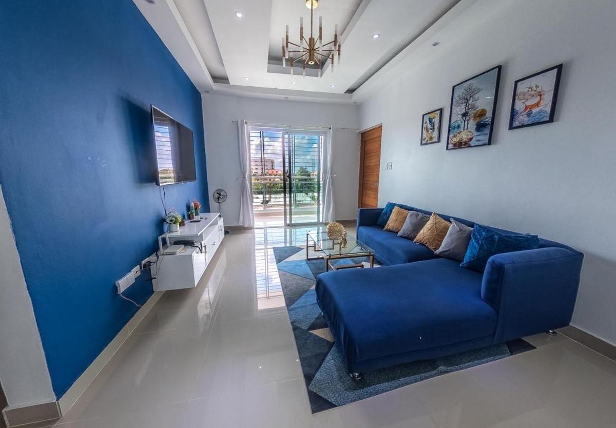 Gaurysplace. Exclusive Apt w/ Private terrace, jacuzzi, BBQ, wifi and more. - Housity