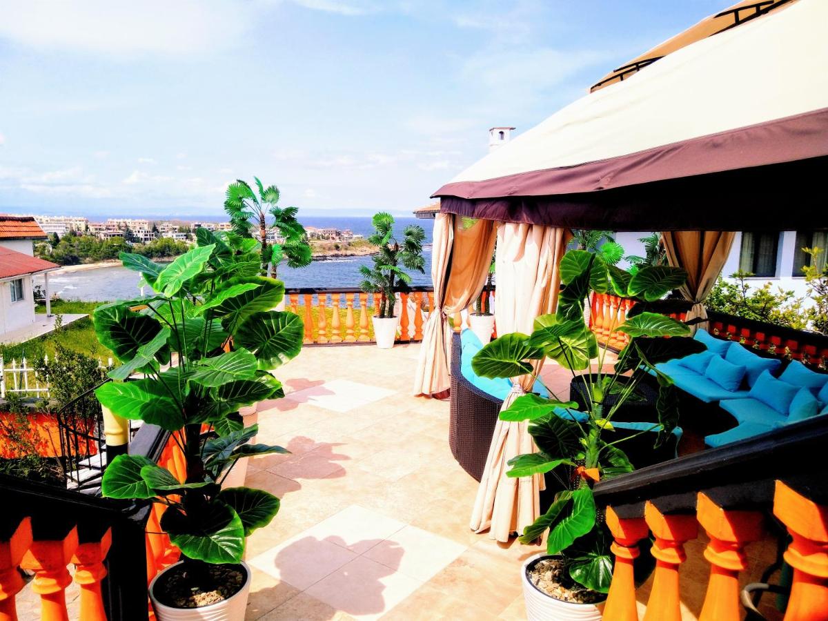 All inclusive luxury villa with sea view - Housity