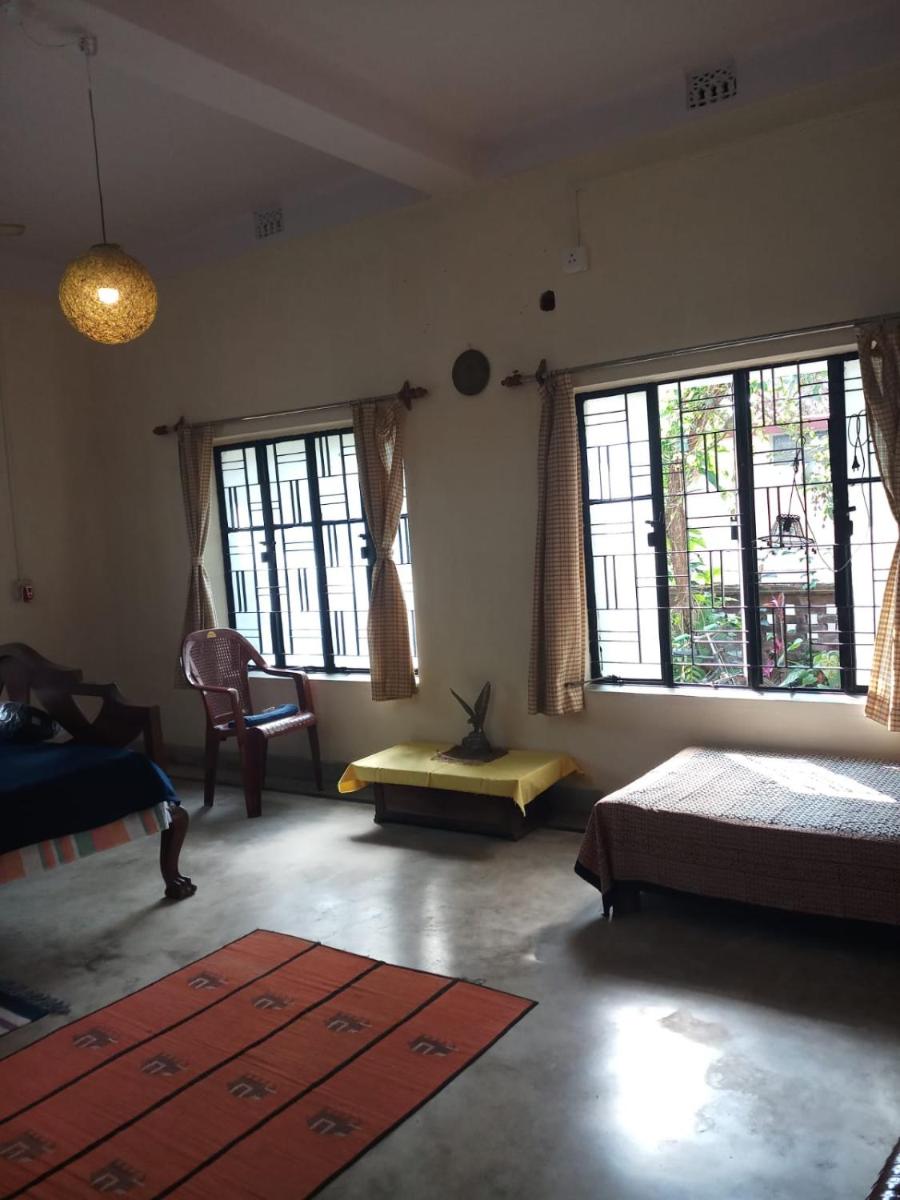 RNR Homestay Santiniketan - Housity