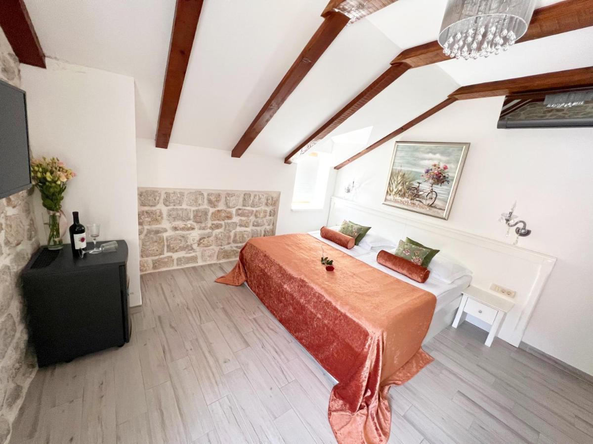 Bed&Breakfast Sorgo Palace - Housity