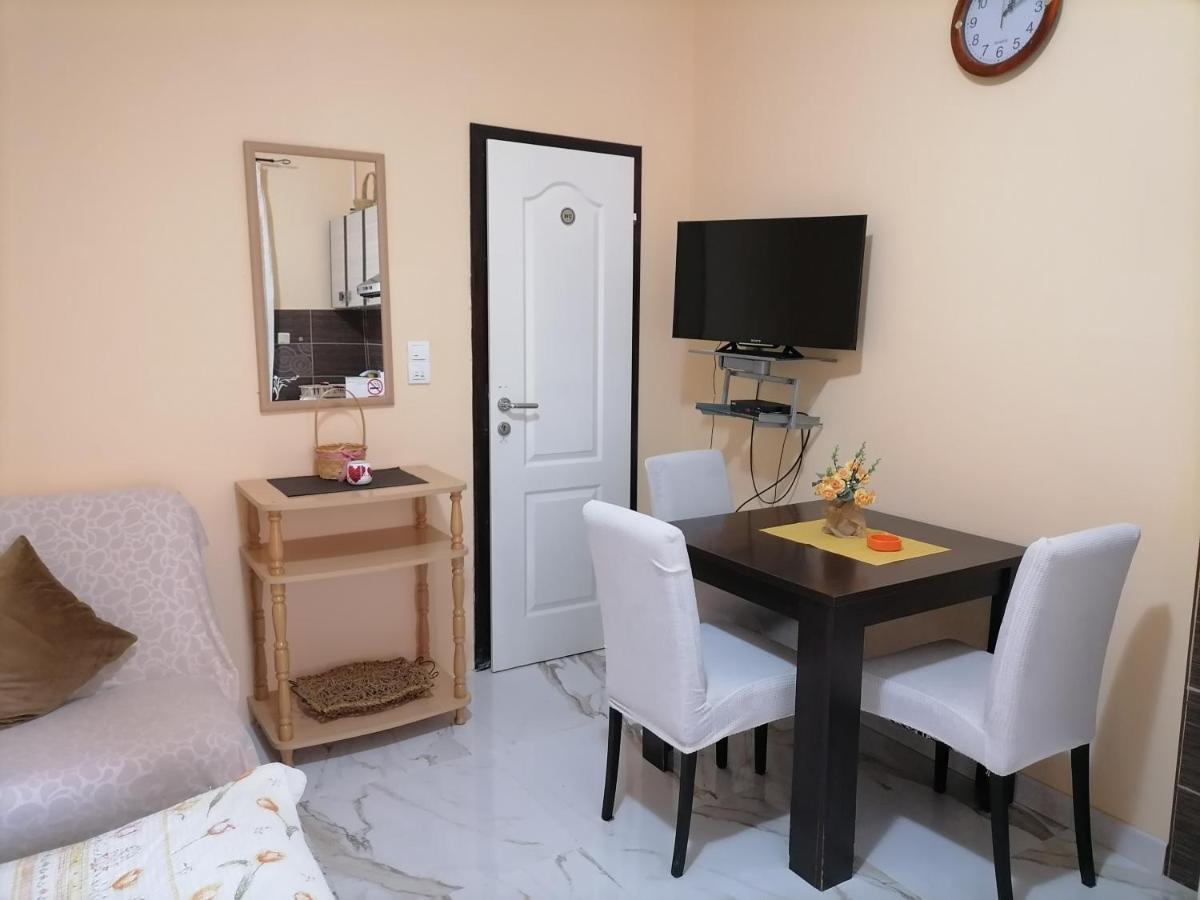 Romana 1 - Housity