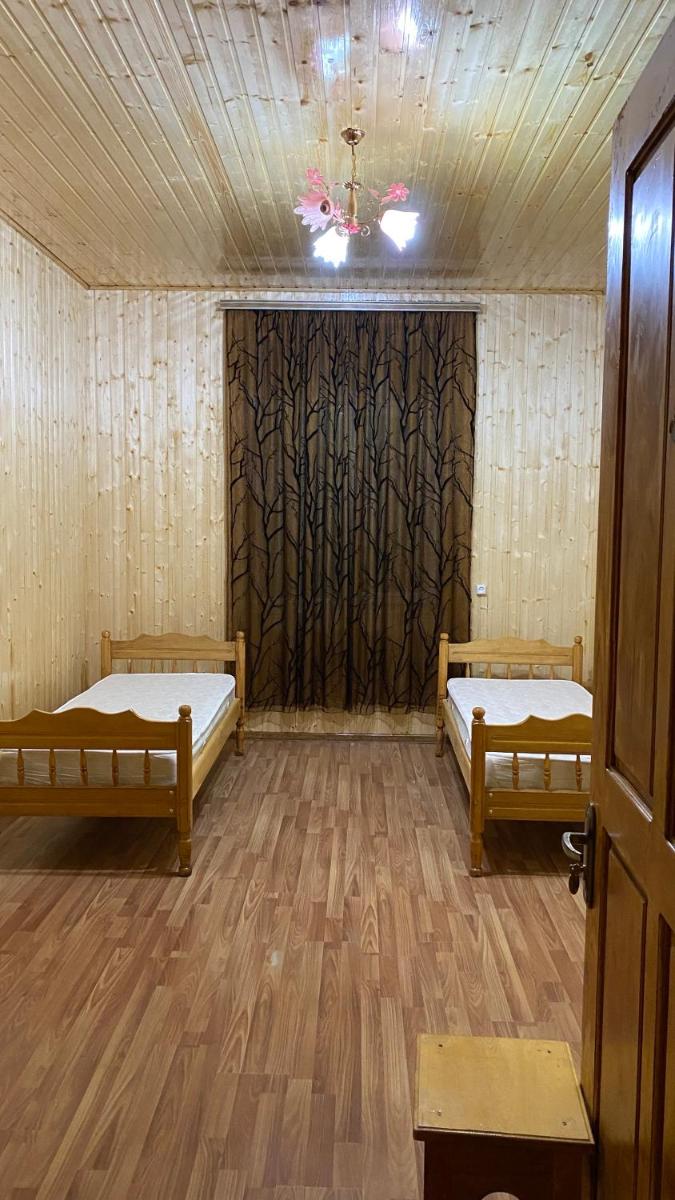 Suitetrails - Lentekhi Guest house Konstanta