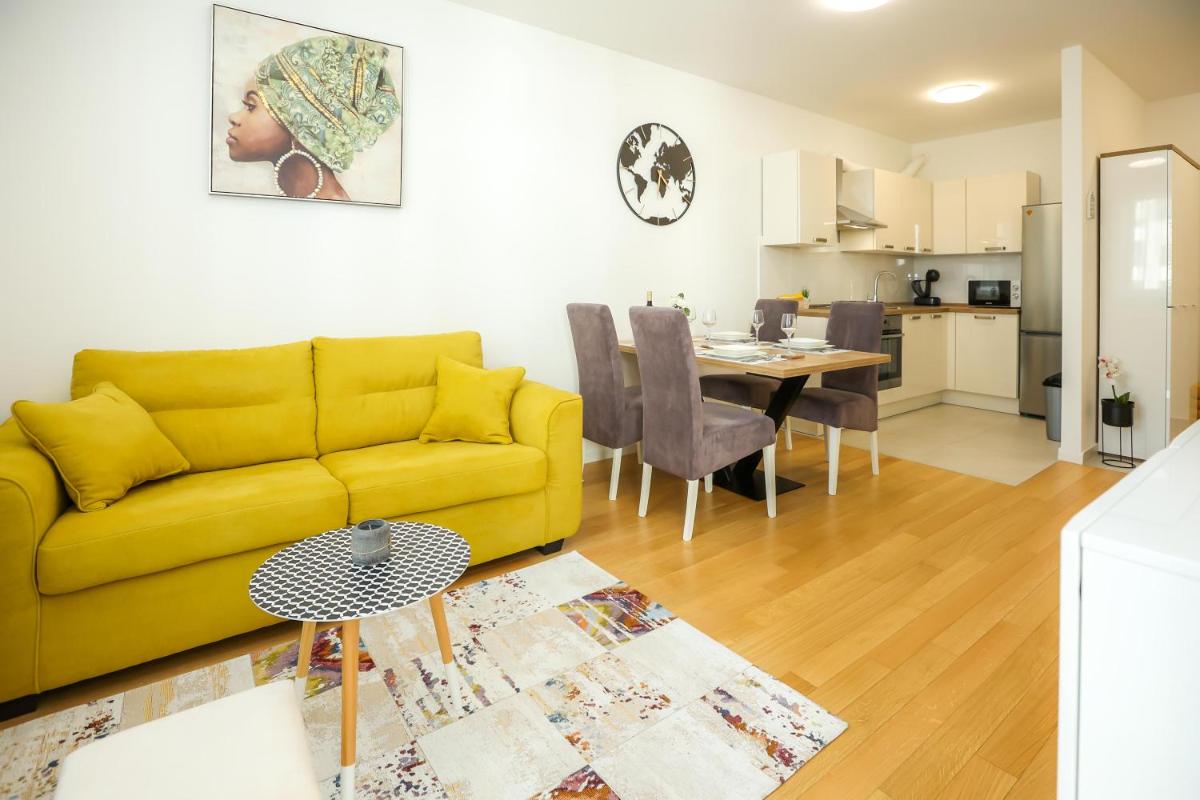 Apartment Margarita - Hizvo