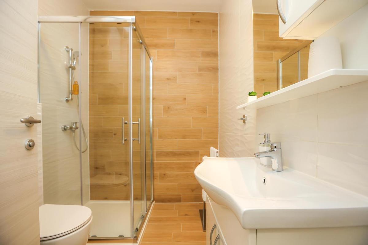 Apartment Margarita - Hizvo