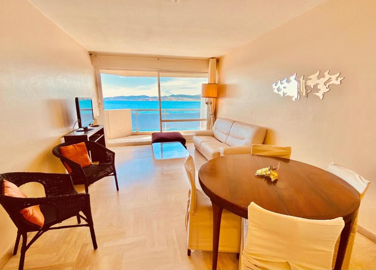 DIANA Vue Mer Face Plage - Housity