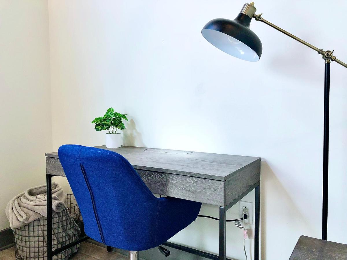 Lofted Living - Beautiful Luxury Loft - King Bed, Work Desk and Off-Street Parking Near Park Ave - Housity