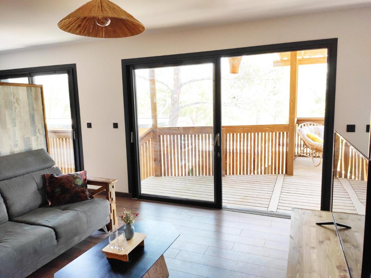 Coin salon dans l'établissement Villa Occitana