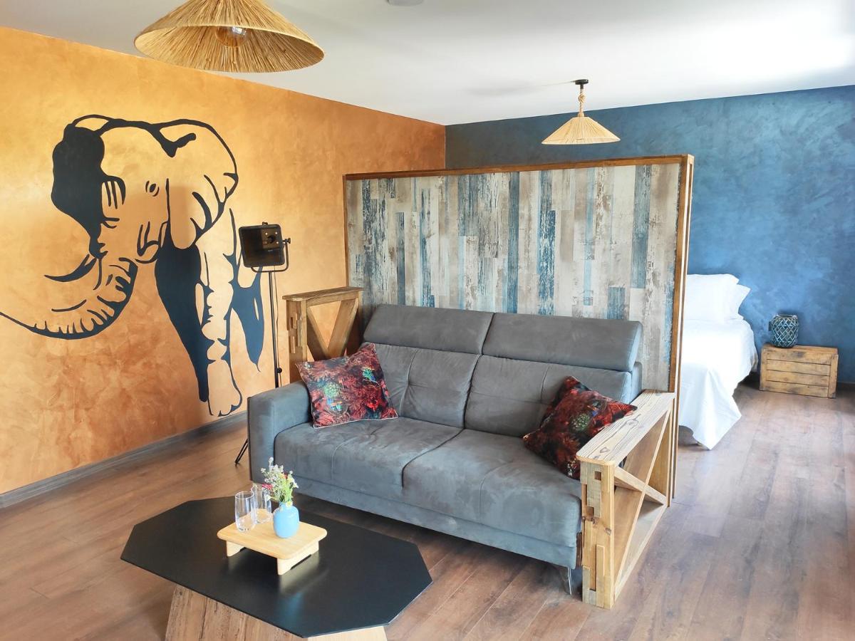 Coin salon dans l'établissement Villa Occitana