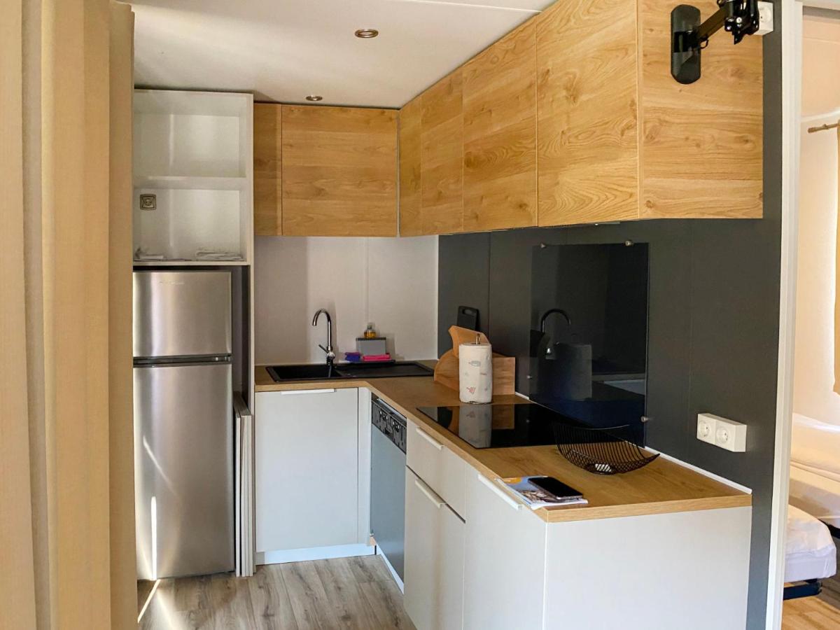 Holiday Home Bungalow Isola Premium by Interhome - Housity