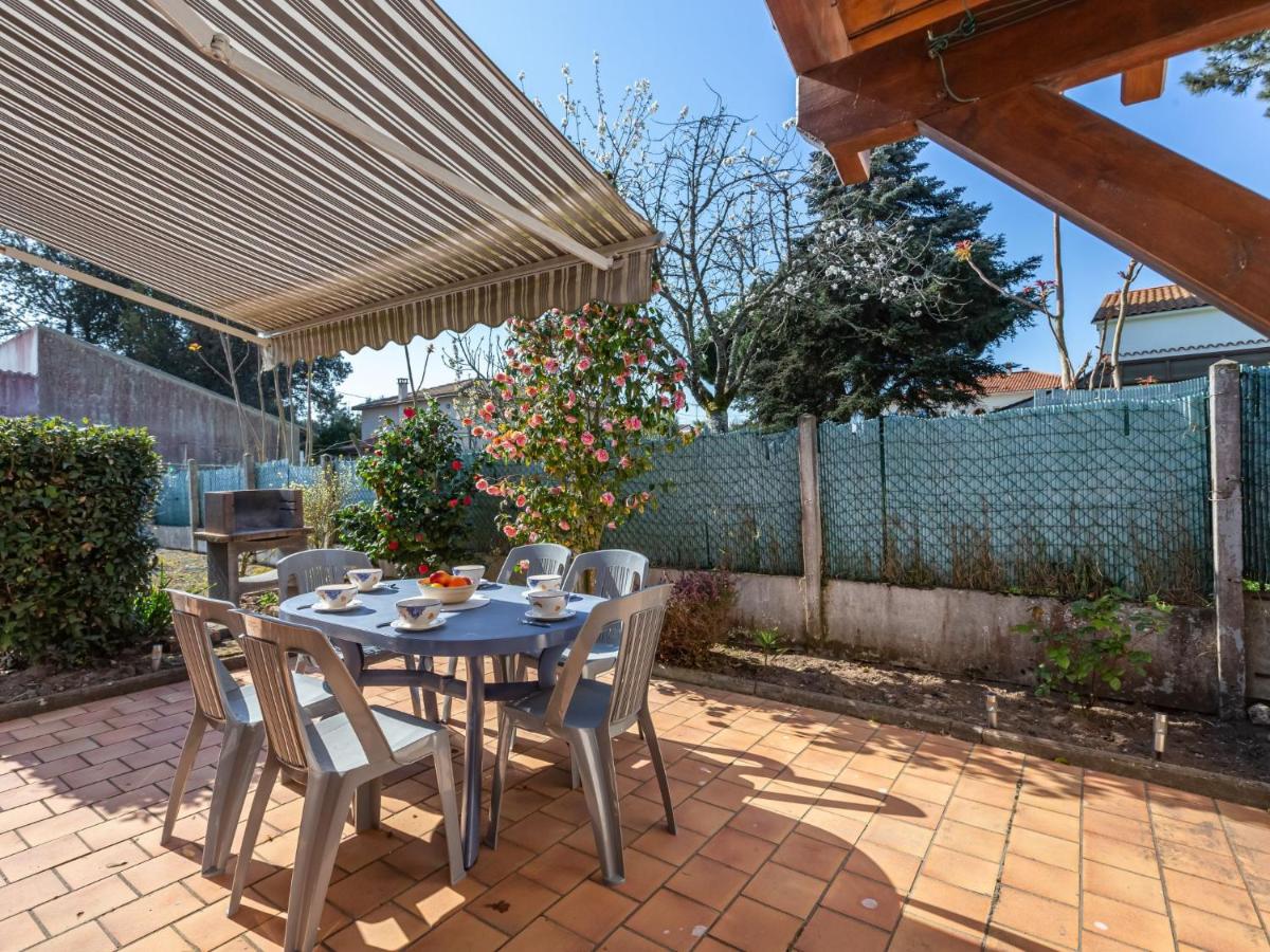 Holiday Home Résidence Les Lauriers by Interhome - Housity