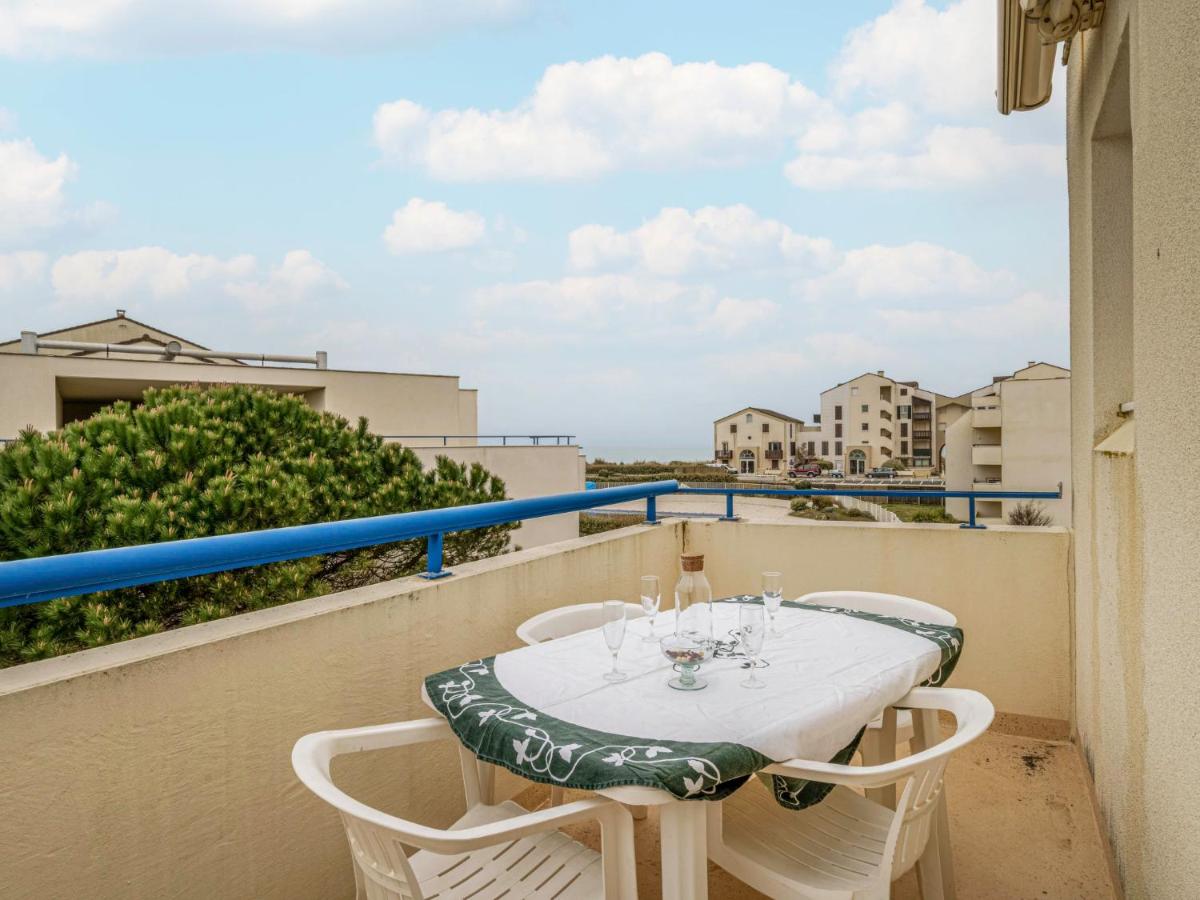 Apartment Bleu Marine-8 by Interhome - Housity