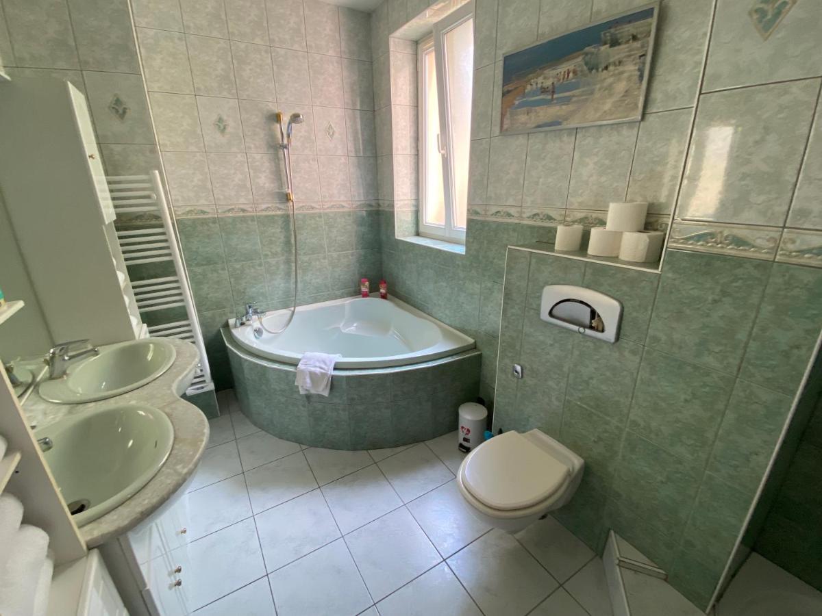 Suitetrails - Grand appartement au centre ville