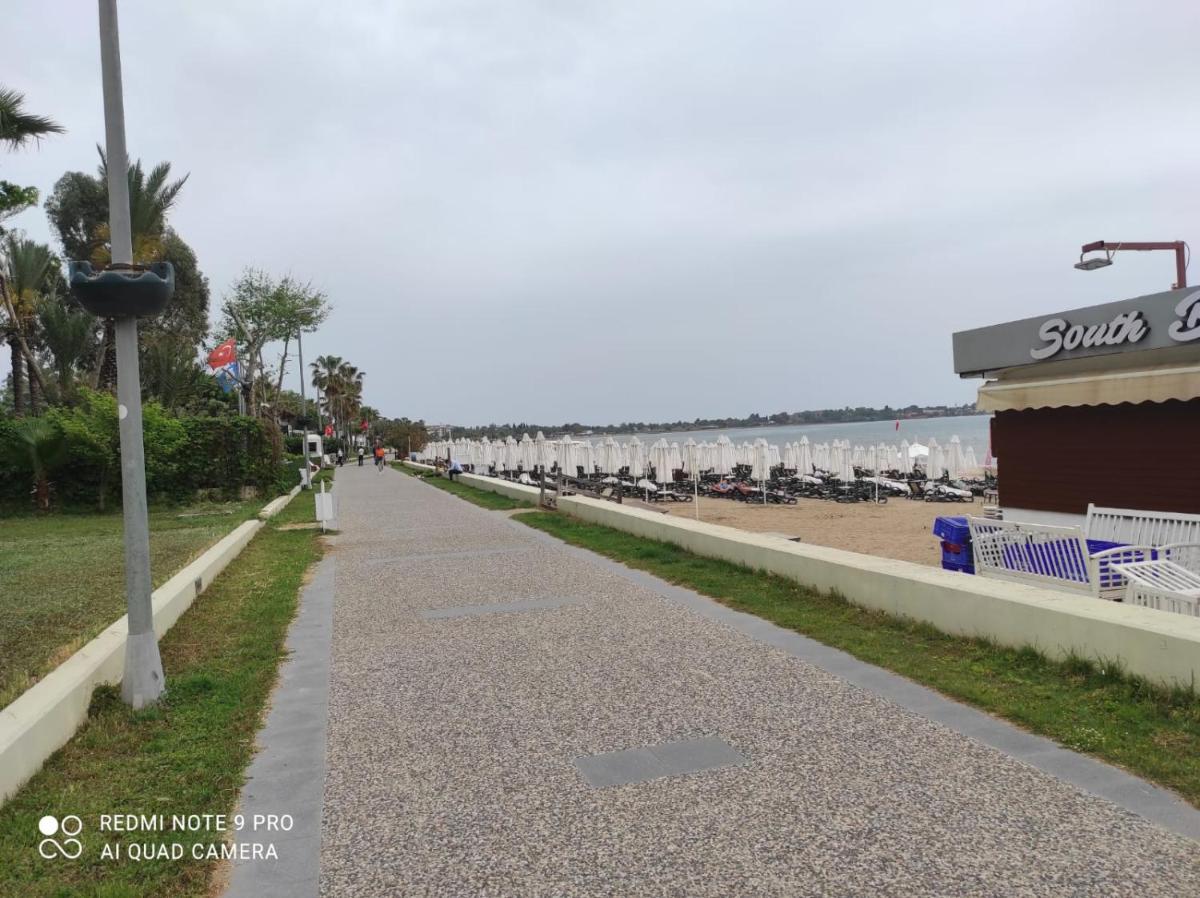 SEASİDE APARTMENT m and b house - Housity
