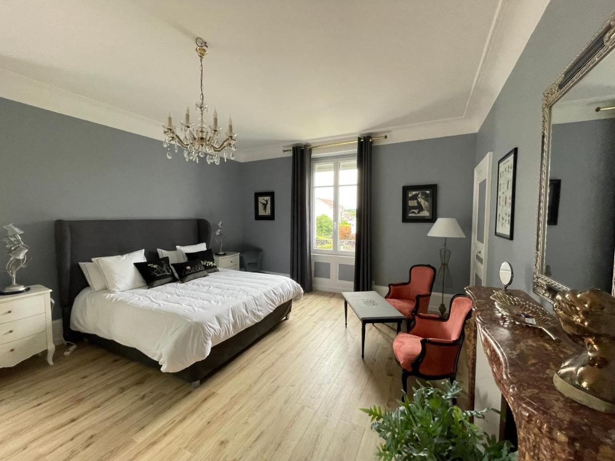 La Maison Bleue « La Charade » - Housity