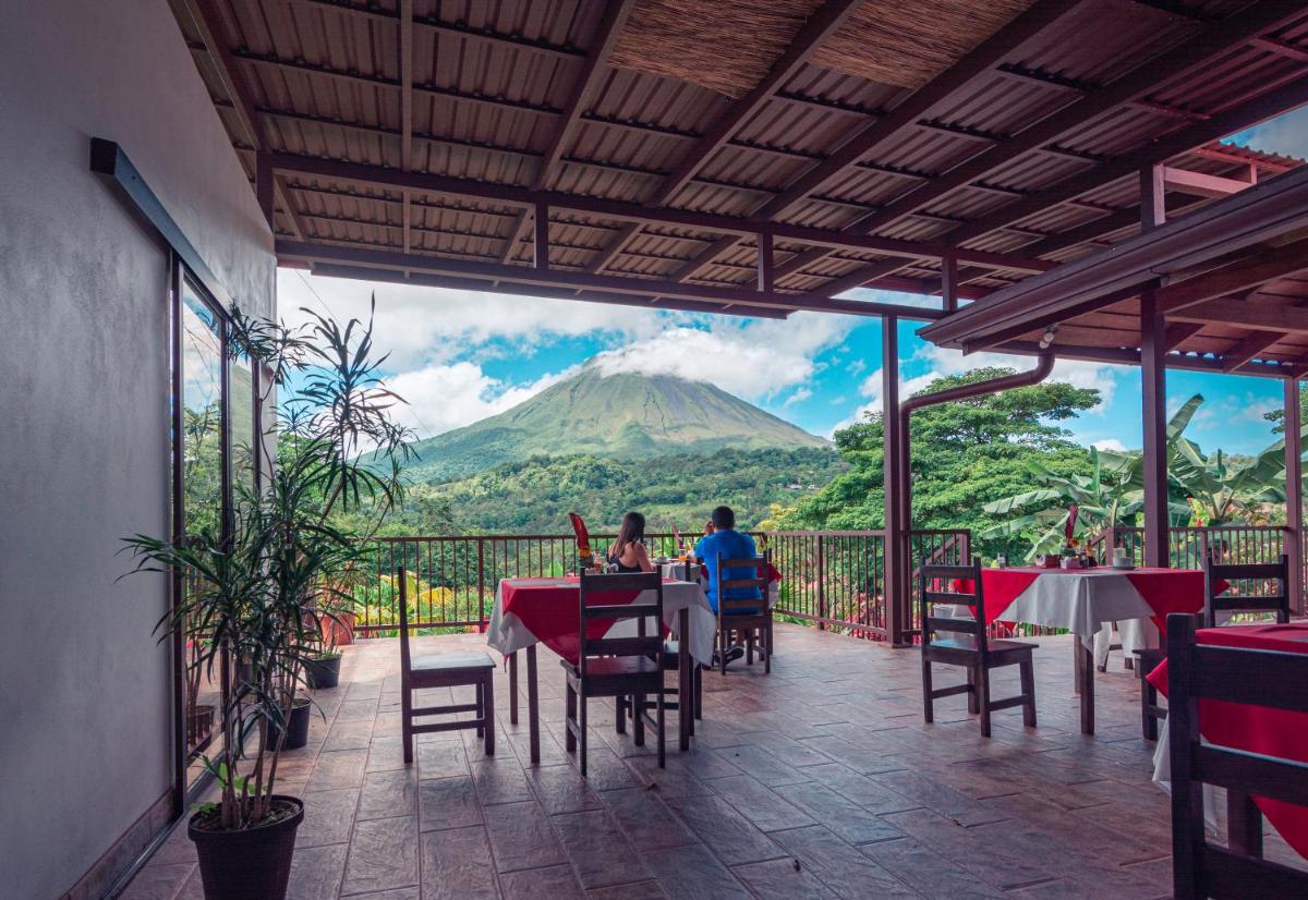 Miradas Arenal Hotel & Hotsprings - Housity