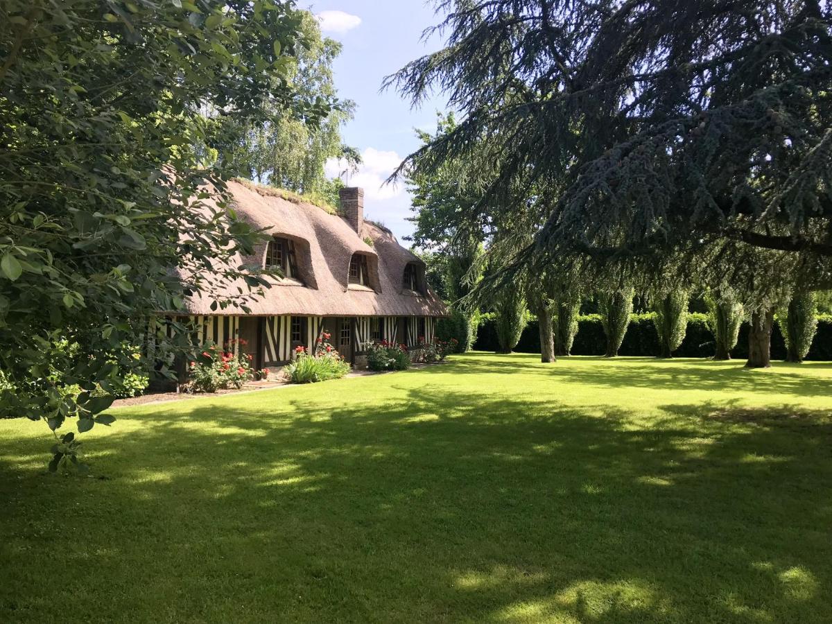 Maison de 2 chambres avec jardin clos et wifi a Berthouville - Housity