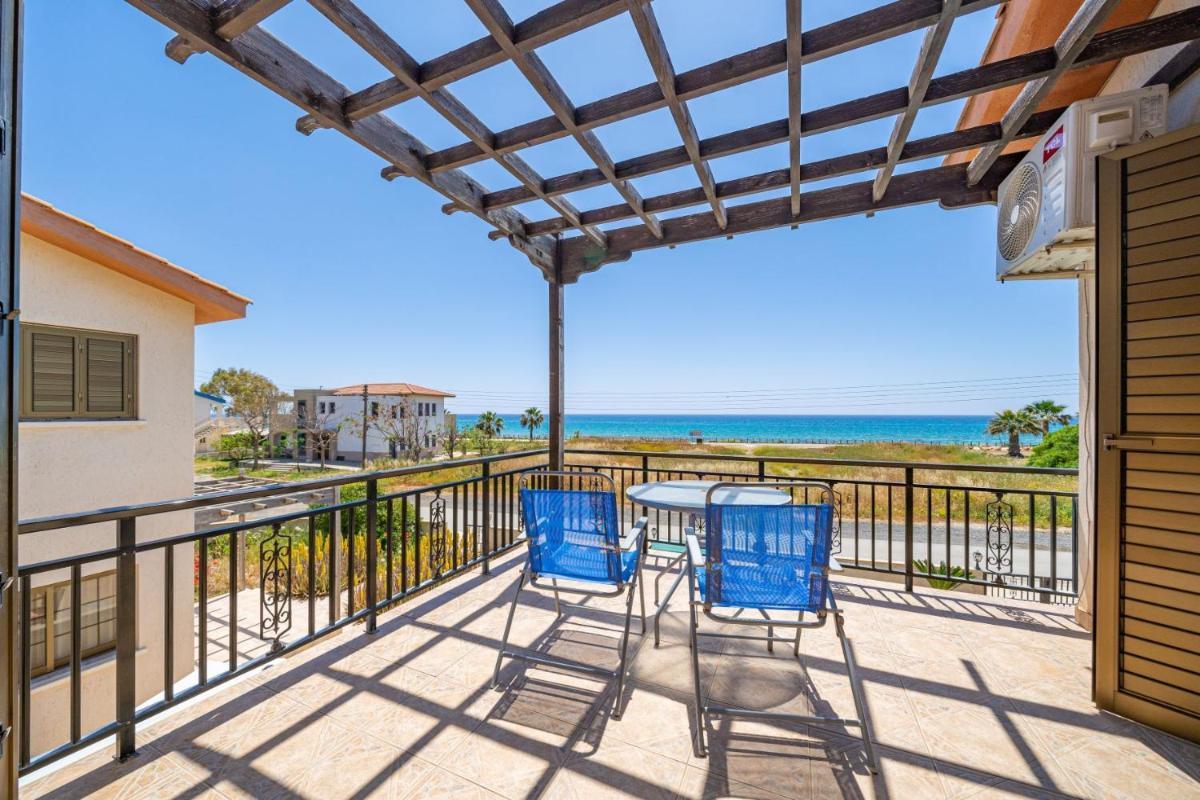 SEA VIEW 3 bedroom villa - Housity