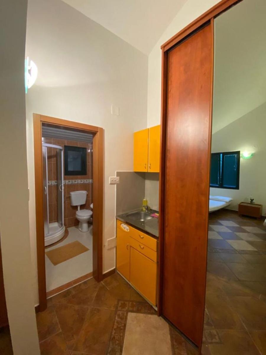 Villa Lutovac Budva - Housity