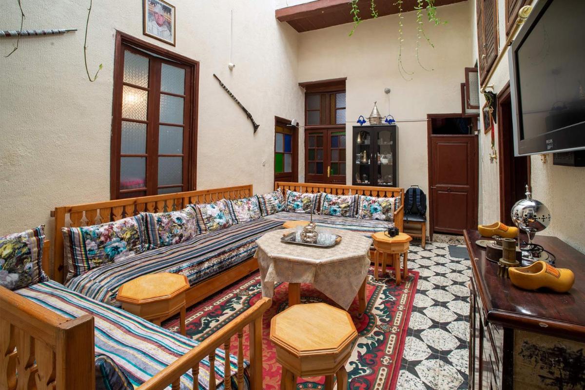 Dar Himdi - Housity