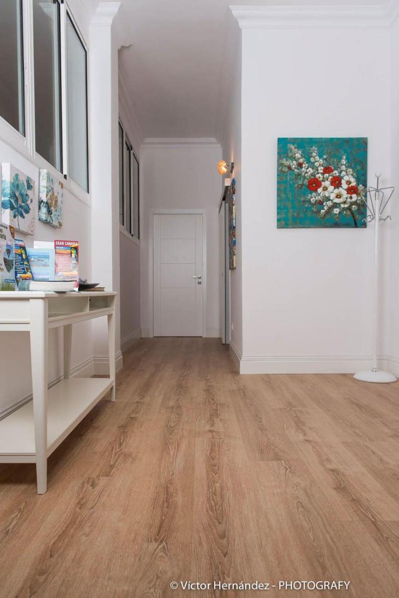 Suitetrails - Flatguest Living House