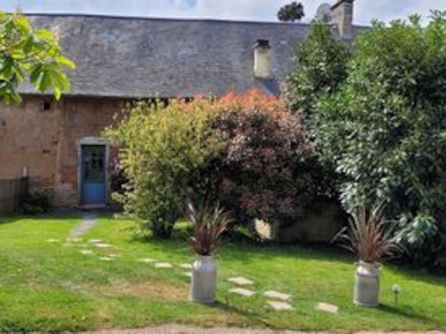 Écuries de Losque - Housity