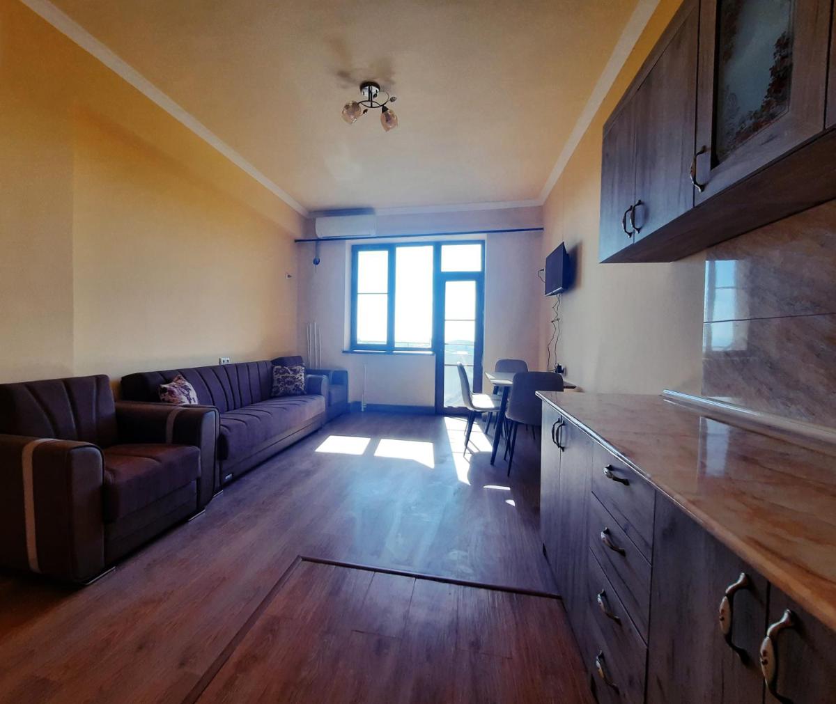 Cozy apartment in the heart of Yerevan - Housity