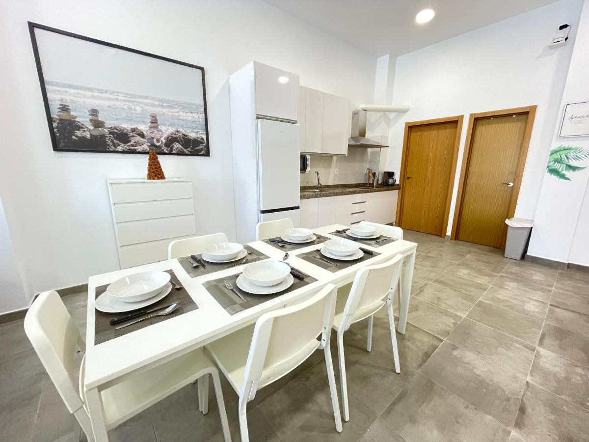 Precioso y Amplio apartamento en Torrox Costa - Housity