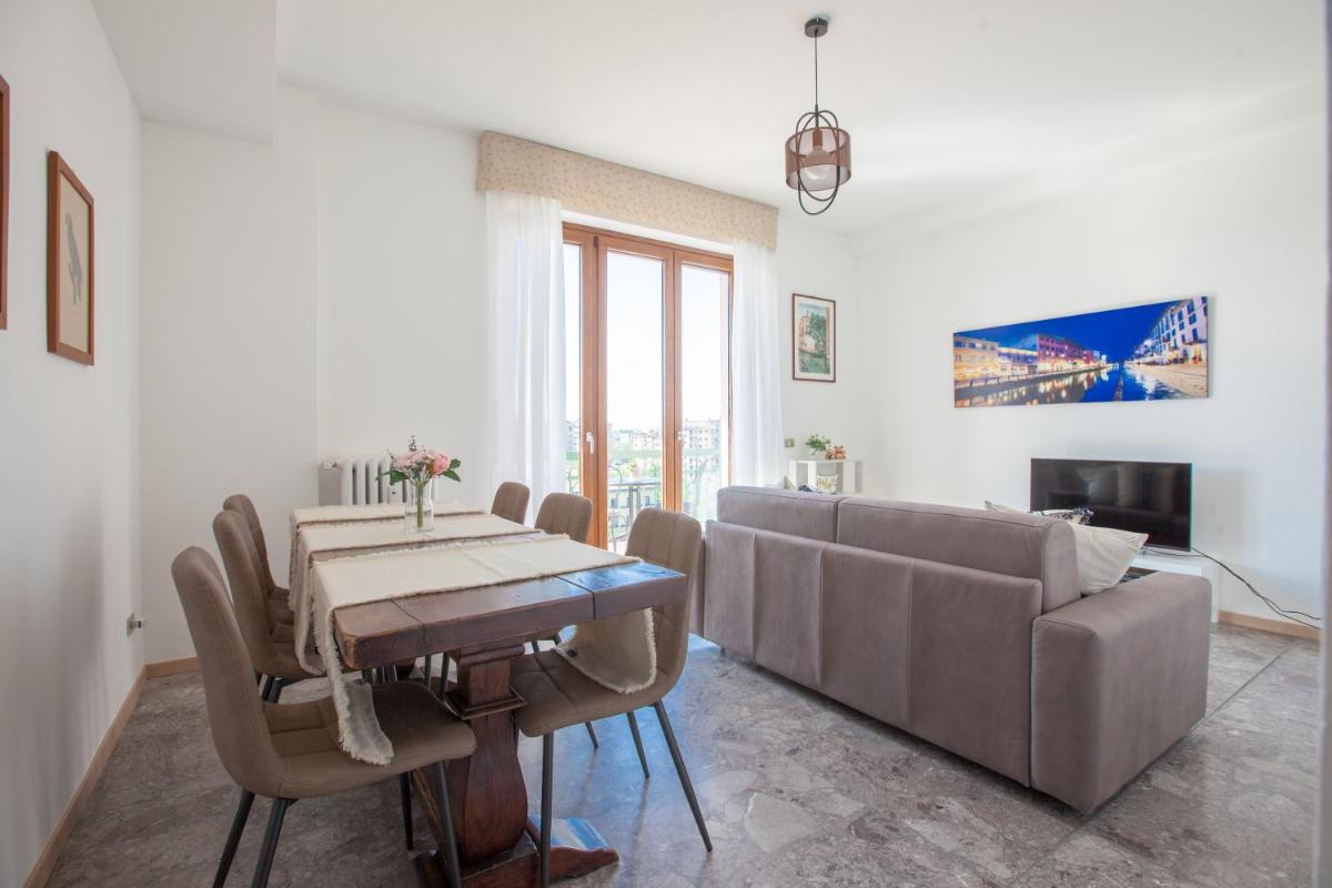 New Fashion District, 3 BDRS - 30 minutes from Linate with new subway - Housity