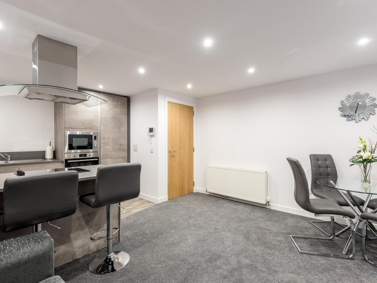 Casa Fresa - Castle Heights Apartment - Housity