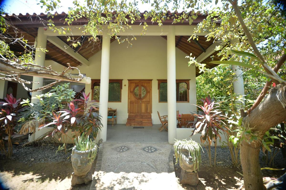 Hibiscus House Pemuteran Bali - Housity