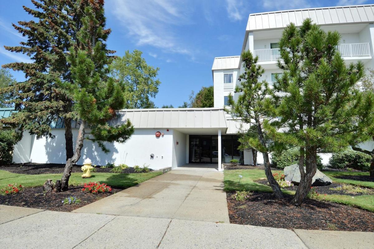 Motel 6-Danvers, MA - Boston North - Housity