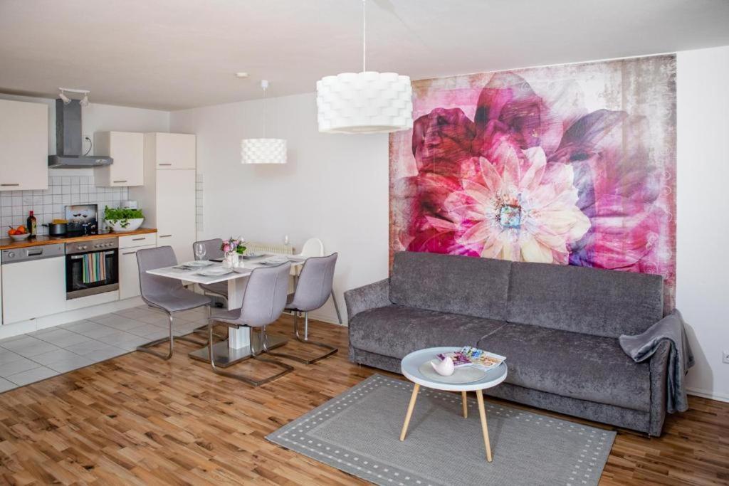 Apartment12 - Housity
