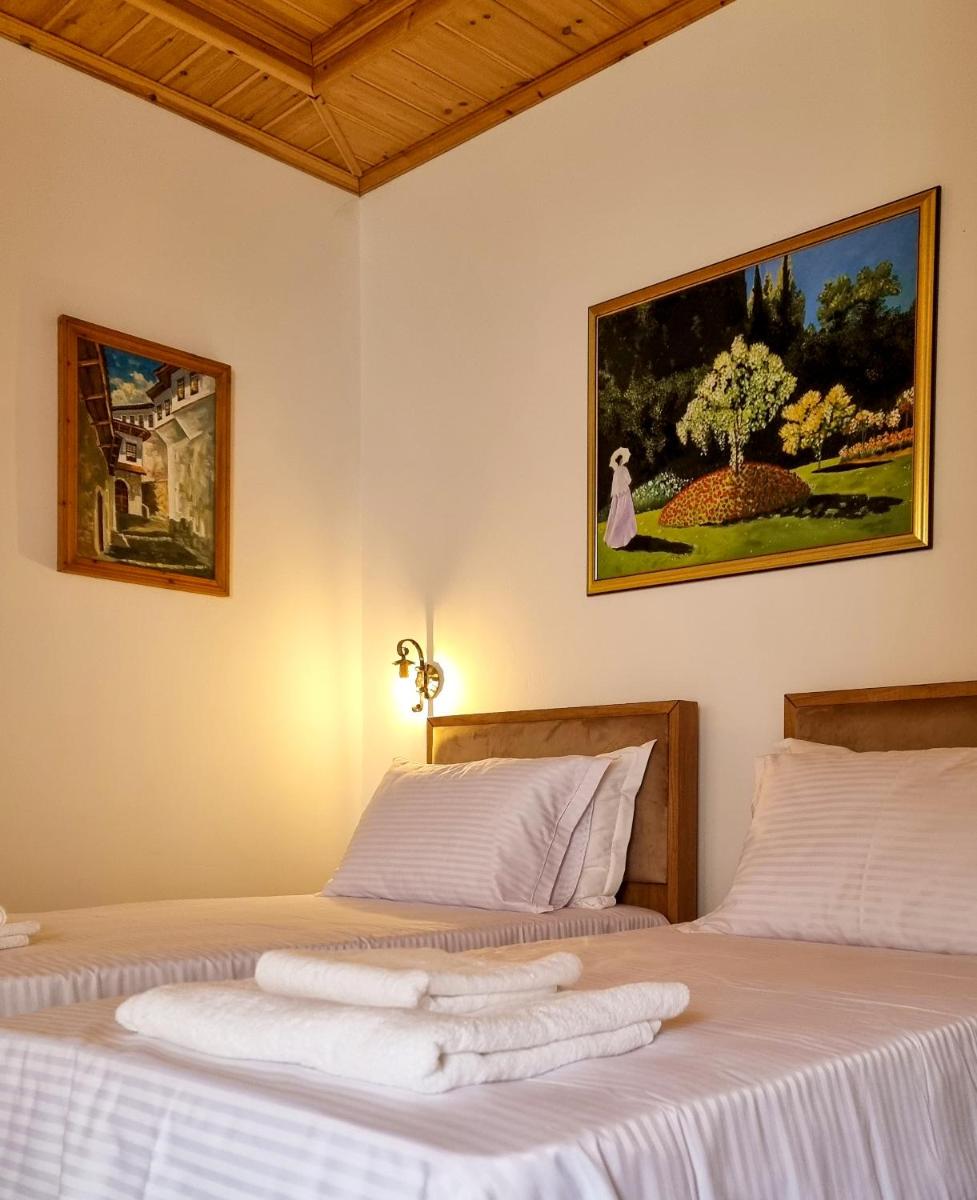 Arben Qemeri Guest House - Housity