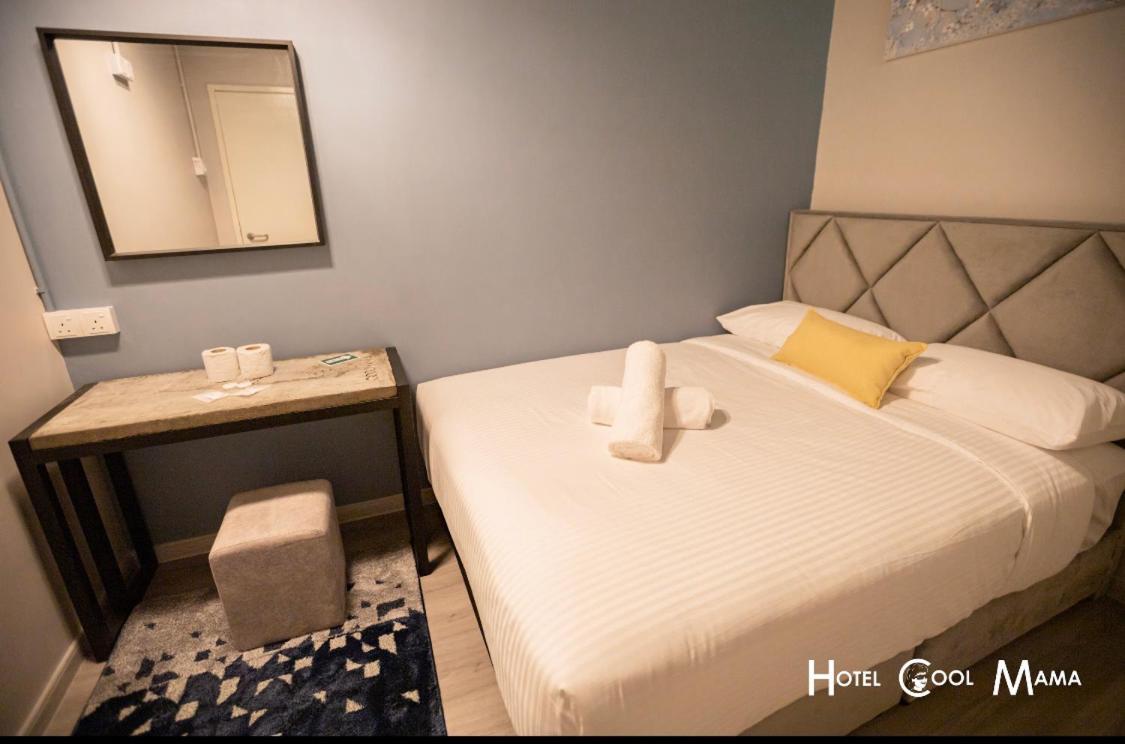 Hotel COOL MAMA - Housity