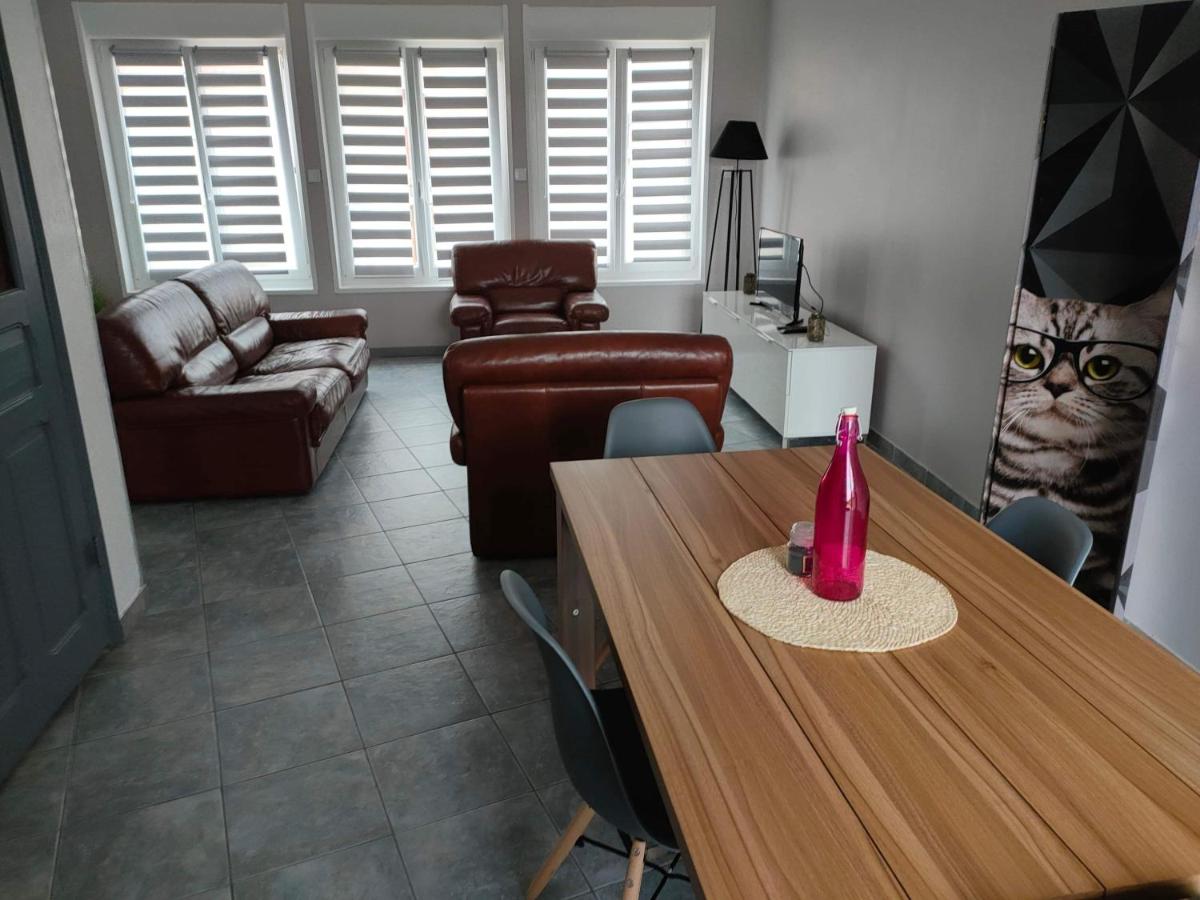 Appartement 2 chambres spacieuses avec terrasse - Housity