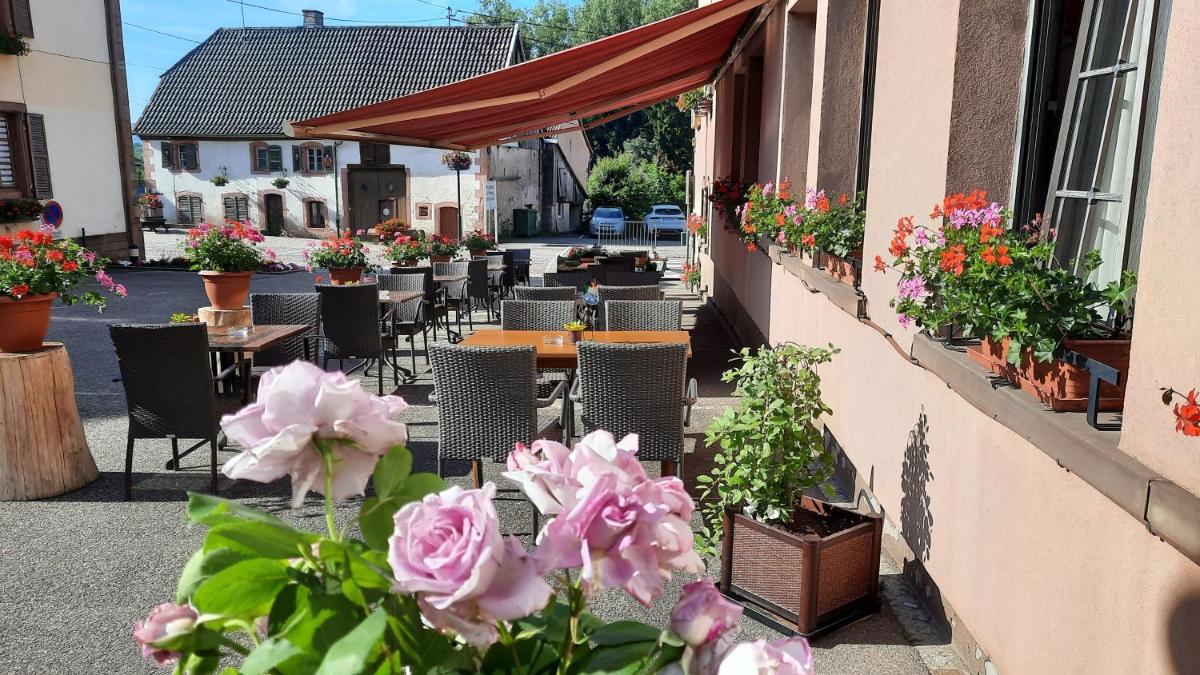 Hostellerie Saint Florent - Housity
