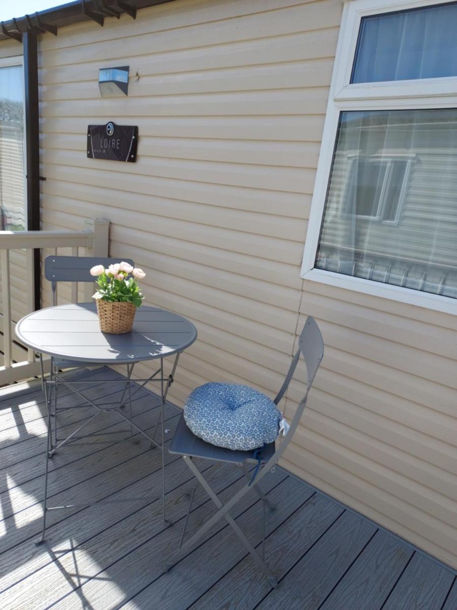 Shorefield Country Park Self-Catering Holiday Home - Housity