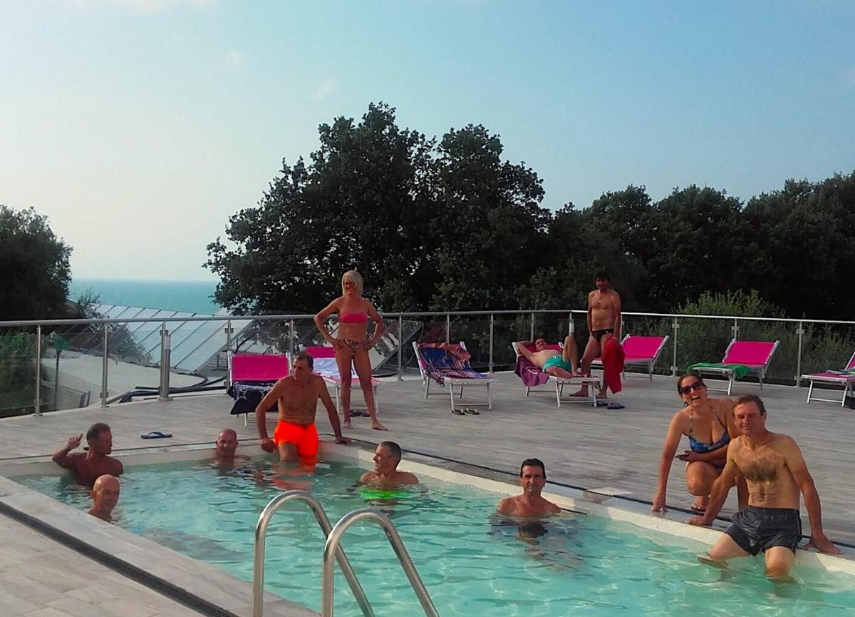 Frontemare Hotel Village & Ristorante - Housity