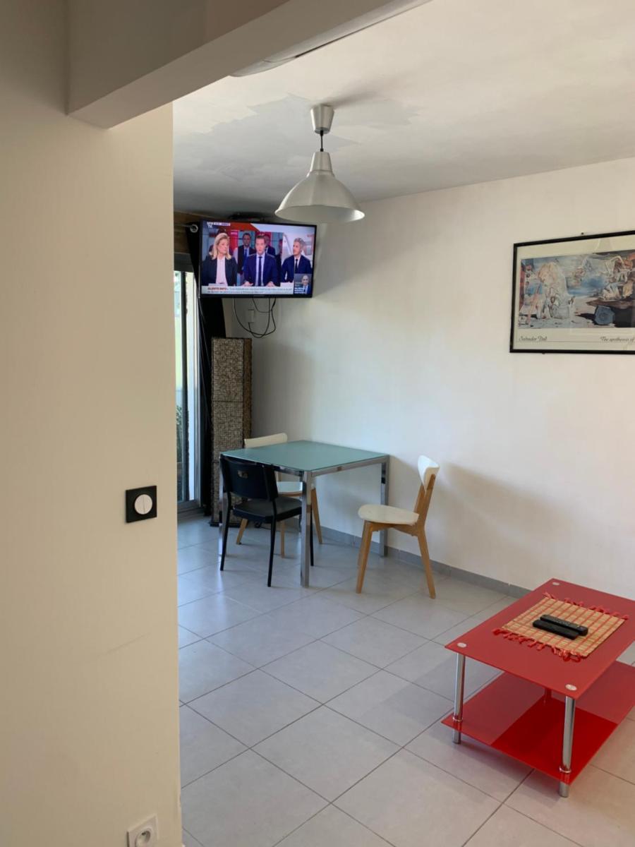 Suitetrails - Appartement en résidence climatisé avec parking