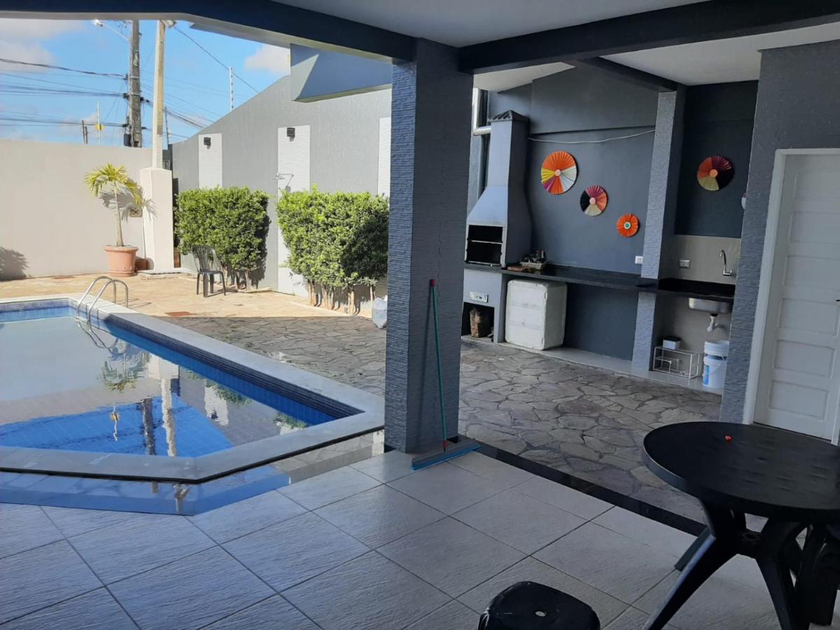 excelente casa moderna e completa para temporada - Housity