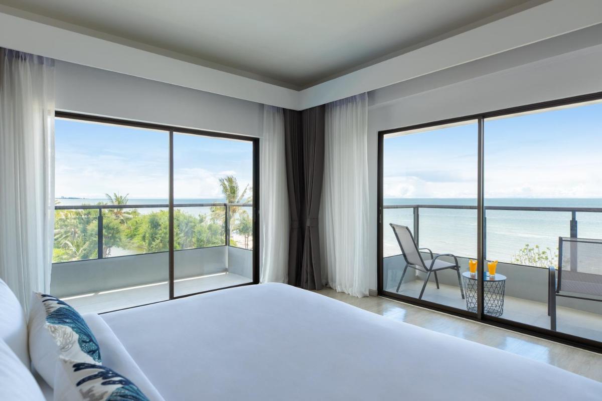 Centara Life Cha-Am Beach Resort Hua Hin - Housity
