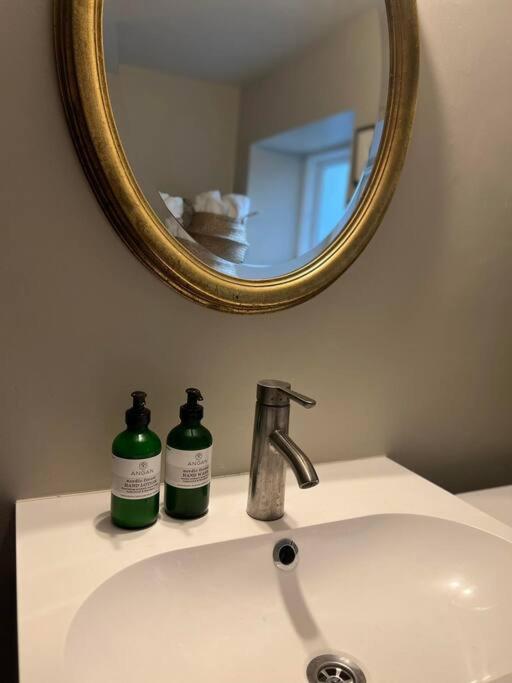New cozy bohemian dowtown Reykjavík apartment - Hizvo