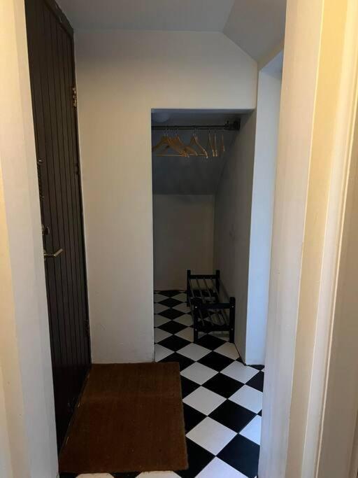 New cozy bohemian dowtown Reykjavík apartment - Hizvo